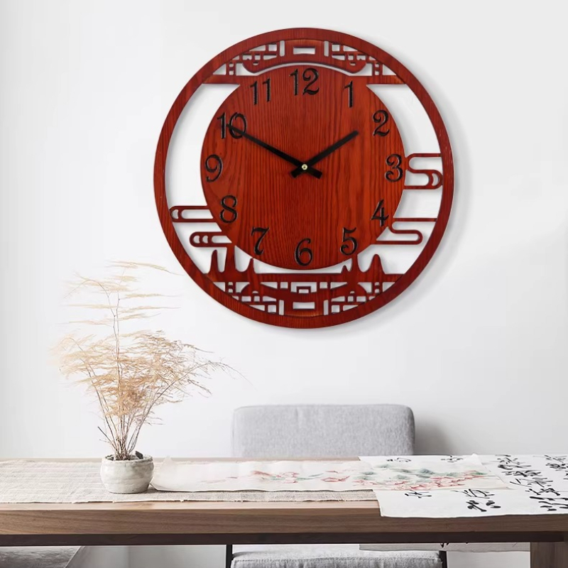 Runde minimalistische Wanduhr  – Luxury Lifestyle Aesthetics Bewertung und Preis