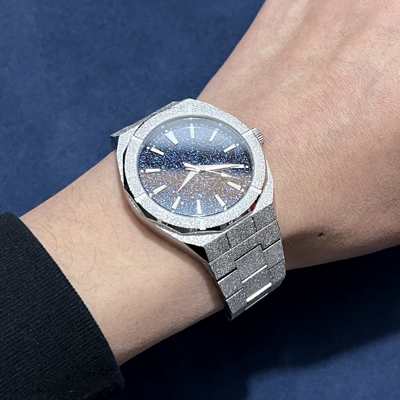 Goldene Uhr, Stardust, gebürst – Luxury Lifestyle Brands Bewertung und Preis