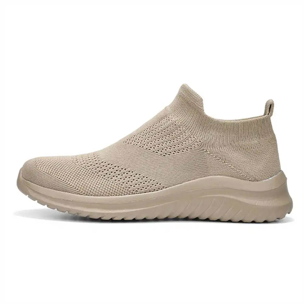 Beige weiche neue Neuheit Tenn – Luxury Lifestyle Grooming Lounge Bewertung und Preis
