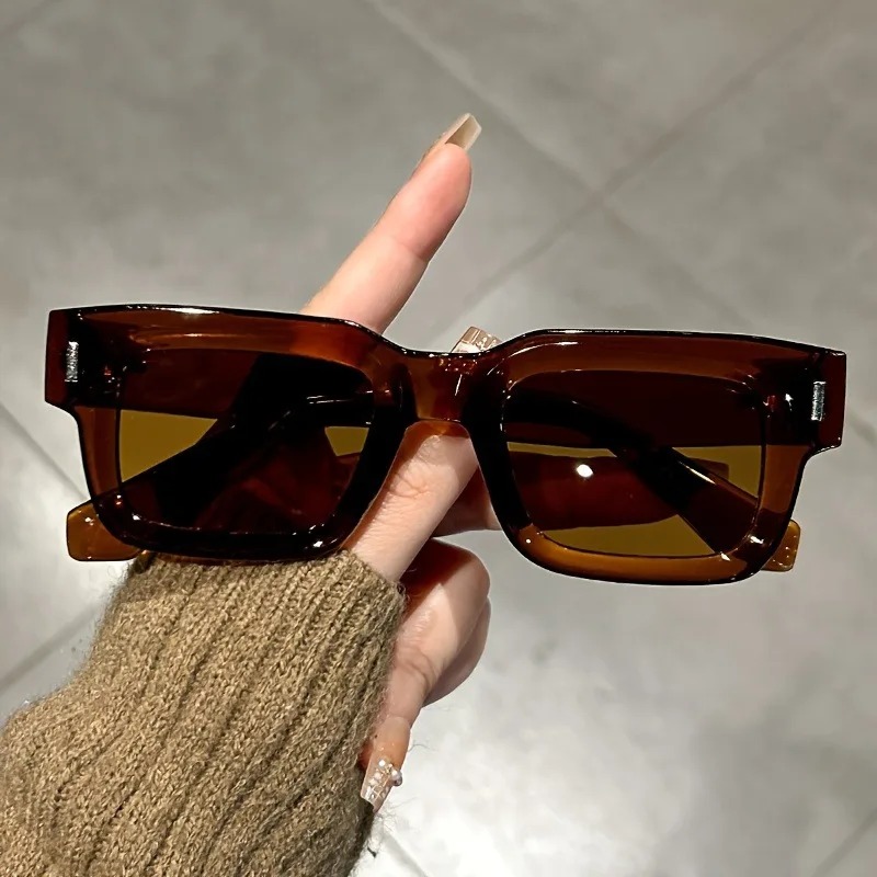Luxuriöse Rechteckige Sonnenbr – Luxury Lifestyle Men Bewertung und Preis