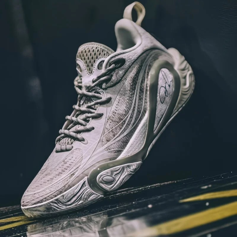 Luxusmarke Basketball-Training – Luxury Lifestyle Brands Bewertung und Preis